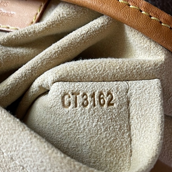 Estrella MM - Monogram - Picture 12 of 17